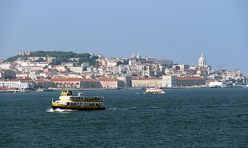 Лиссабон-Люкс с круизом по реке Тежу